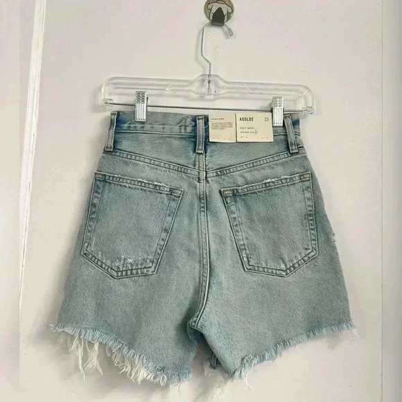 AGOLDE
RILEY SHORT
HIGH RISE SLIM LEG NEW WITH TAG Size 23 - Picture 6 of 6